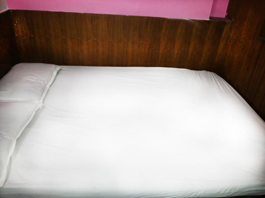 نيودلهي Mahesh Guest House الغرفة الصورة
